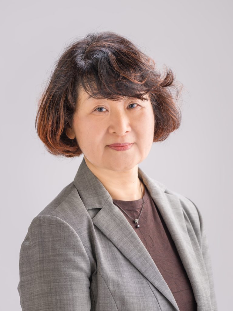 理事　築地伸美